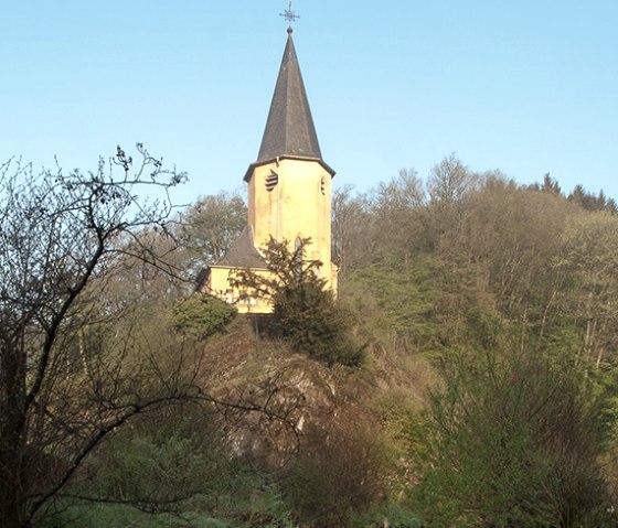 Muurpad Weidingen, bedevaartskerk, © Naturpark Südeifel, V. Teuschler Muurpad Weidingen, bedevaartskerk, © Naturpark Südeifel, V. Teuschler