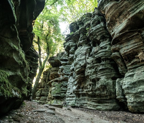 Rocher dans la gorge du diable, Felsenweg 6, © Eifel Tourismus GmbH, D. Ketz Rocher dans la gorge du diable, Felsenweg 6, © Eifel Tourismus GmbH, D. Ketz
