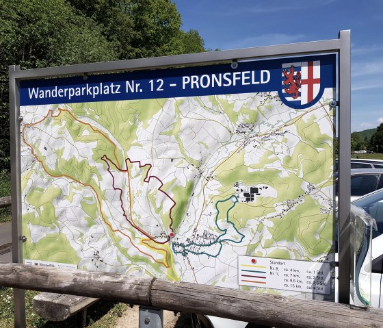 Pronsfeld, Wanderparkplatz Nähe Wohnmobilstellplat, © Tourist-Information Prümer Land Pronsfeld, Wanderparkplatz Nähe Wohnmobilstellplat, © Tourist-Information Prümer Land