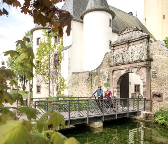Burg Rittersdorf am Nimsradweg, © Eifel Tourismus GmbH, Dominik Ketz Burg Rittersdorf am Nimsradweg, © Eifel Tourismus GmbH, Dominik Ketz