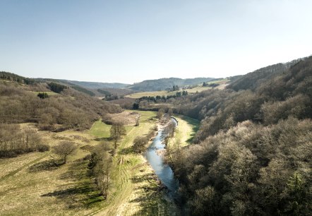 Vue sur la boucle de Prüm, sentier du Dévonien, © Eifel Tourismus GmbH, D. Ketz Vue sur la boucle de Prüm, sentier du Dévonien, © Eifel Tourismus GmbH, D. Ketz