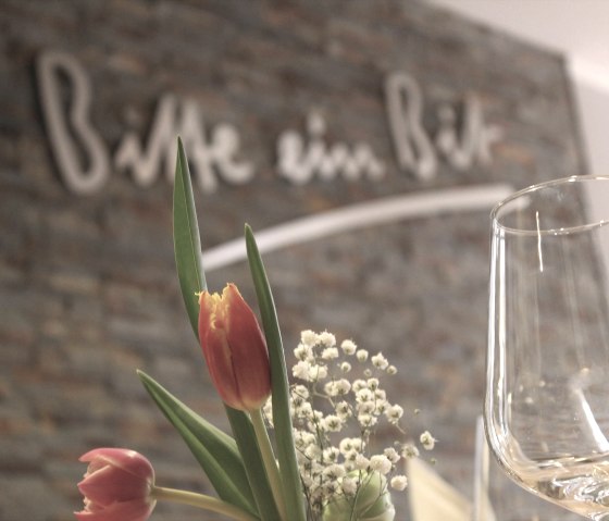 Bitte ein Bit - Eifelbräu, © Christian Poss - Eifelbräu Bitte ein Bit - Eifelbräu, © Christian Poss - Eifelbräu