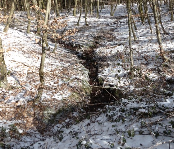 petit ruisseau au bord du chemin, © Tourist-Information Islek petit ruisseau au bord du chemin, © Tourist-Information Islek
