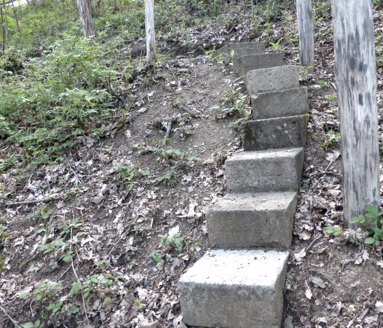 Trappen bij het Pf&auml;dchen, &copy; Tourist-Information Islek