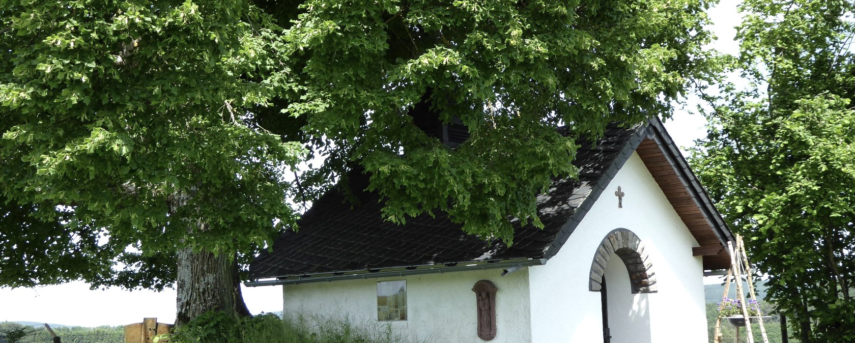 Kapelle B&uuml;desheim, &copy; Tourist-Information Pr&uuml;mer Land
