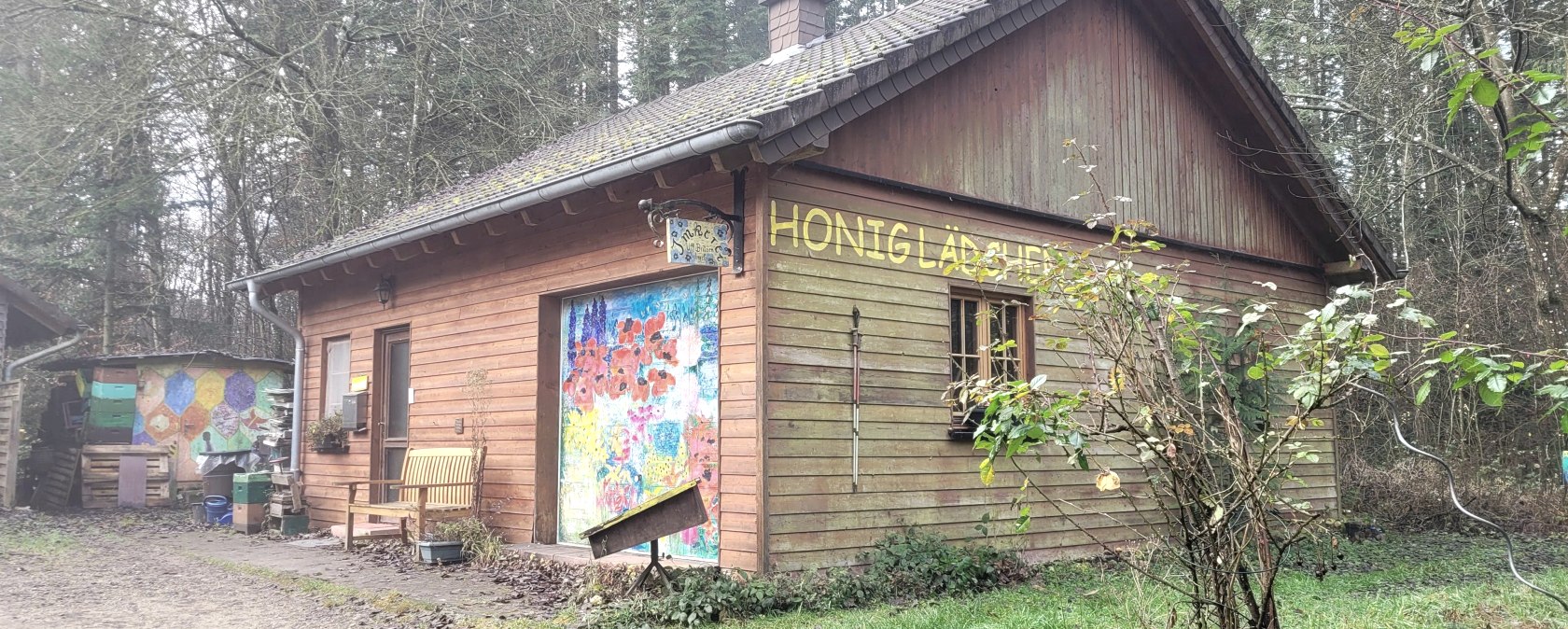 Imkerhaus am Naturparkzentrum Teufelsschlucht, &copy; Felsenland S&uuml;deifel Tourismus GmbH, Elke Wagner