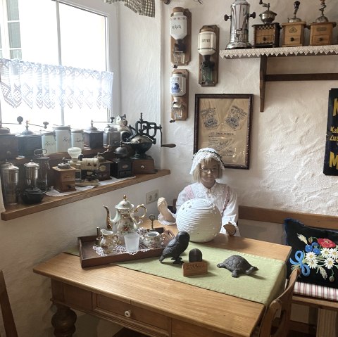 Caf&eacute; Mus&eacute;e, &copy; Felsenland S&uuml;deifel Tourismus GmbH / Anna Carina Krebs