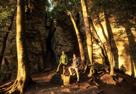 Wanderer vor der Teufelsschlucht, © Eifel Tourismus GmbH