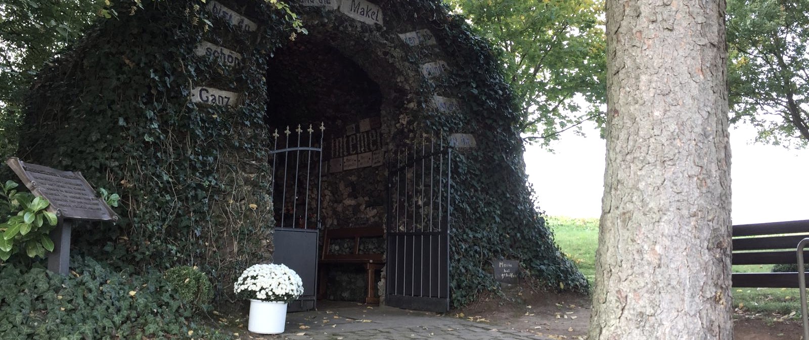 Lourdesgrotte, &copy; Simone Probst