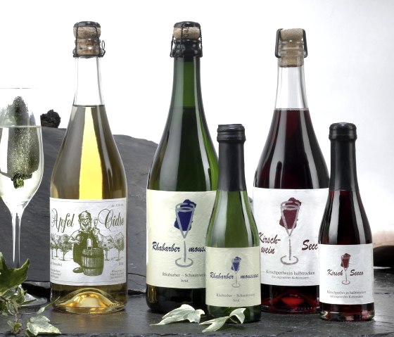 Weine, &copy; Fotostudio Schl&ouml;sser