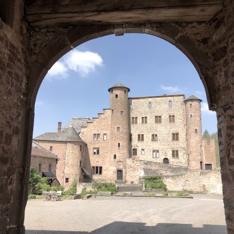 Blick auf Schloss Hamm, © Tourist-Information Bitburger Land