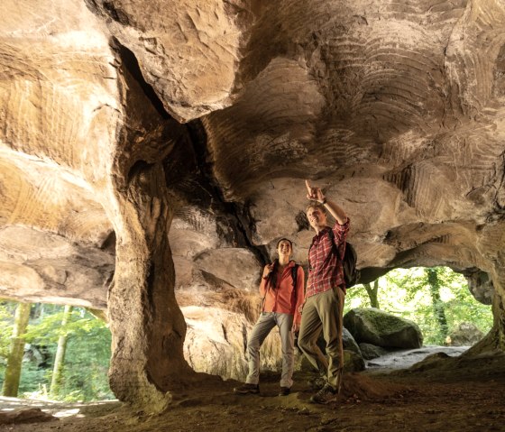 Chemin des rochers 1 NaturWanderPark delux : rocher Huel Lee/Hohllay, © Eifel Tourismus GmbH, D. Ketz