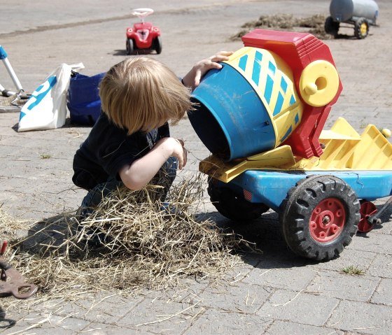 ist da noch was drin? Trettraktoren & Bobbycars