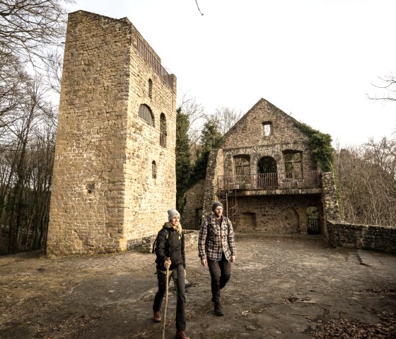 La randonnée mène au château de Prüm, © Eifel Tourismus GmbH, D. Ketz
