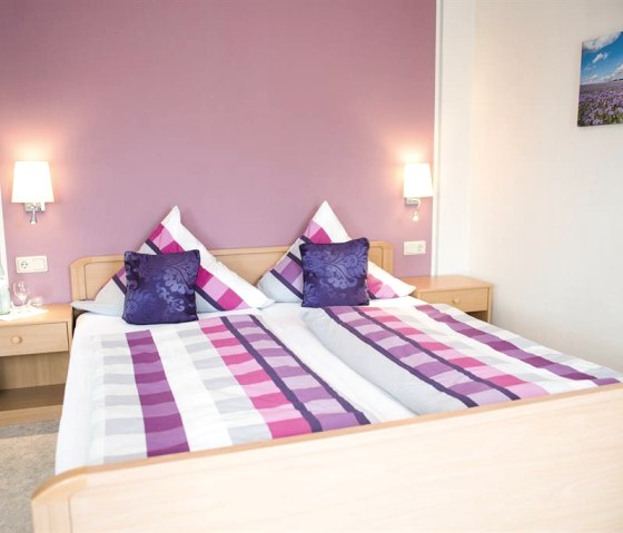 Schlafgemach - Ferienwohnung Kalkofen mitSüdbalkon