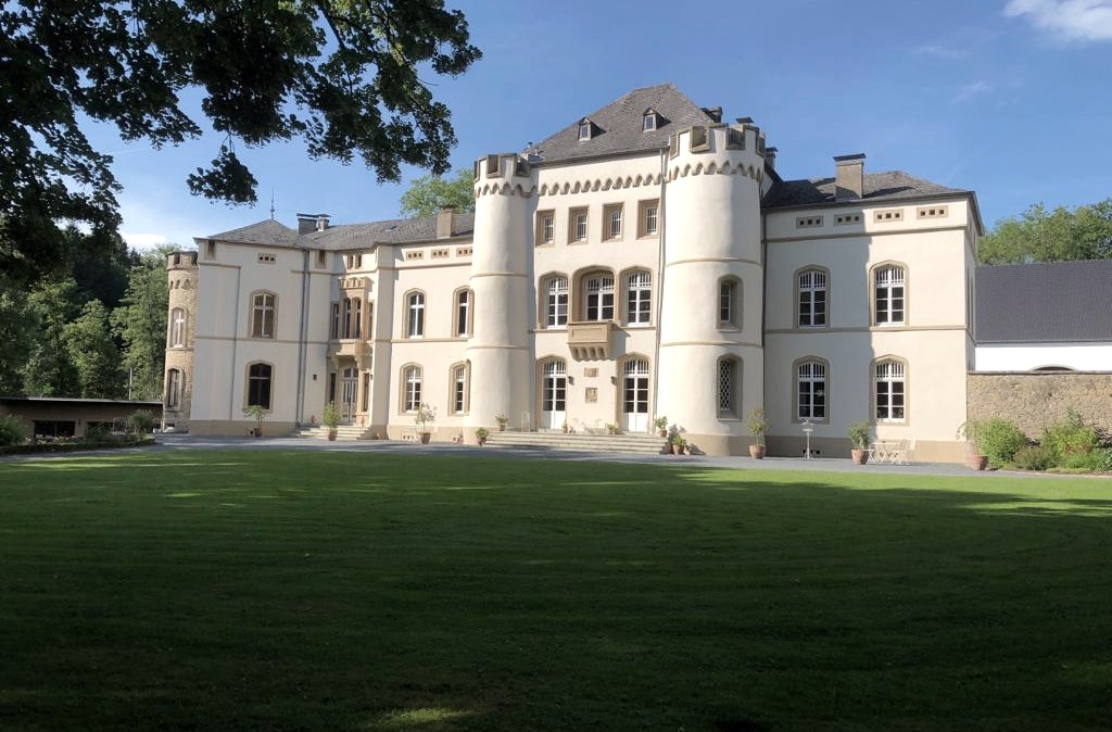 Schloss Kewenig Aussenansicht, &copy; Familie Weyrich, Schloss Kewenig